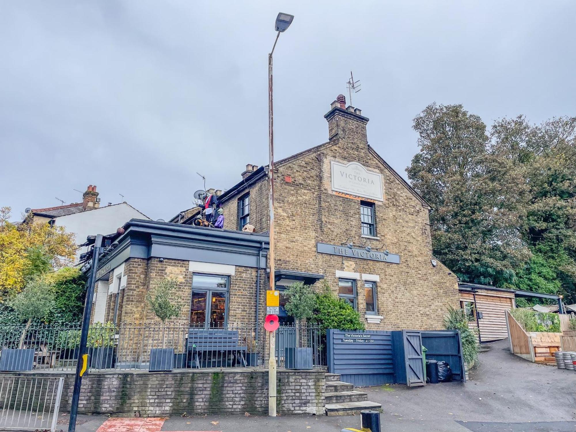 Ideal Family & Business Stay! 2 Min To Station, 10 Min To Harry Potter, 30 Min To London Euston & Free Parking! Watford (Hertfordshire) Exterior foto