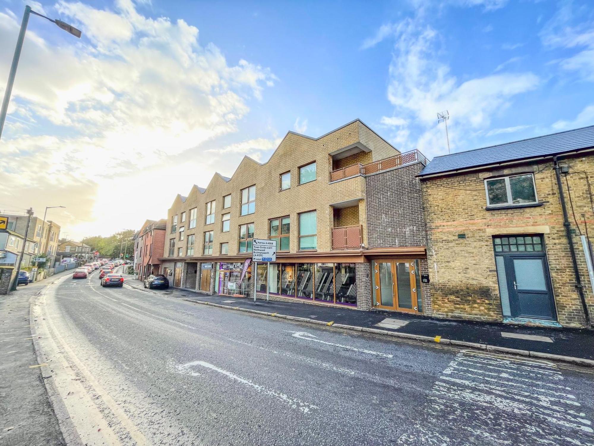 Ideal Family & Business Stay! 2 Min To Station, 10 Min To Harry Potter, 30 Min To London Euston & Free Parking! Watford (Hertfordshire) Exterior foto