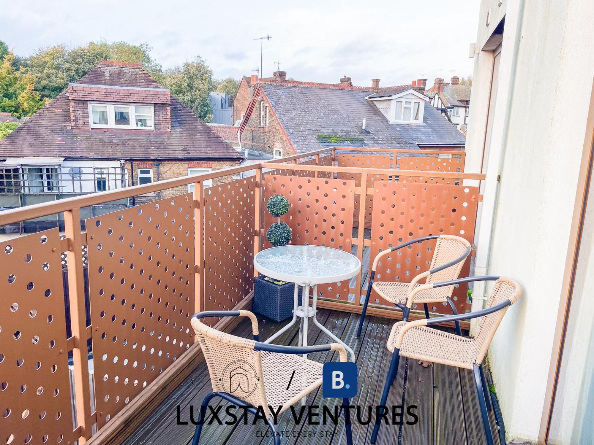 Ideal Family & Business Stay! 2 Min To Station, 10 Min To Harry Potter, 30 Min To London Euston & Free Parking! Watford (Hertfordshire) Exterior foto